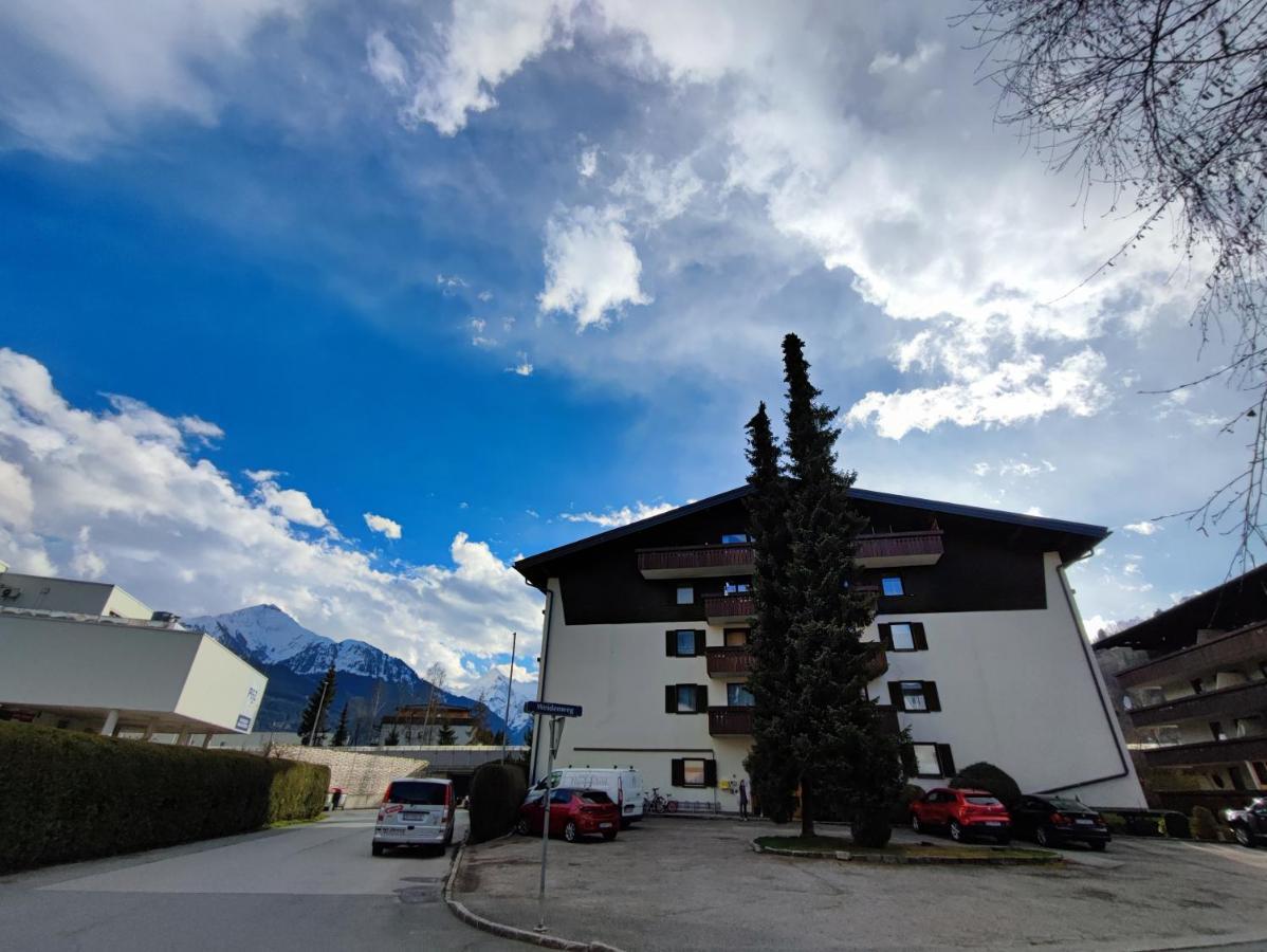 Alpine Lodge Apartment ツェル アム ゼー エクステリア 写真